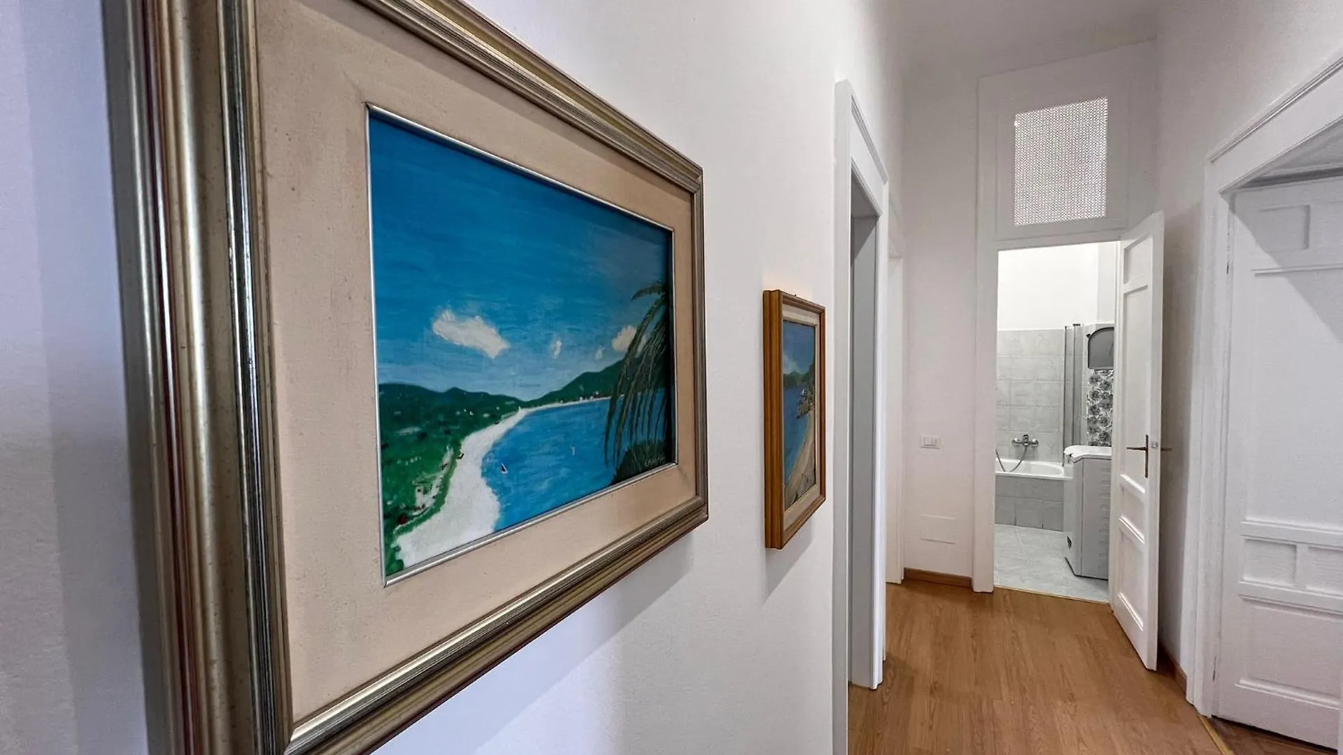 Kibilu - Luxury City Centre Apt With Parking Varese Apartman